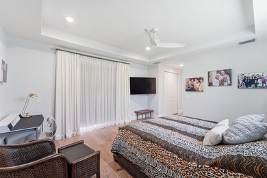 Enter this exceptional sun-filled 3BR/4BA home with thoughtful - photo 27
