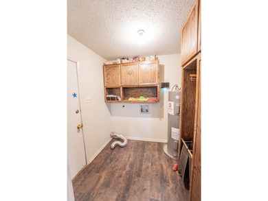 PRICE DRASTICALLY REDUCED! Must Have home on the coveted Hill! - photo 9