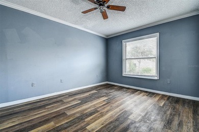 3 bedroom, 2 bath, 2 car garage home with a screen-enclosed pool - photo 33