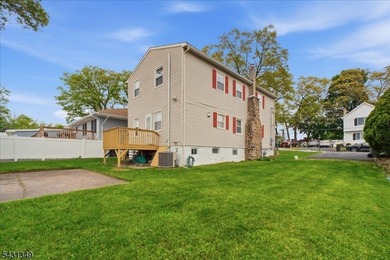 Live the Lake! 4-bedroom, 2-full-bath lake style home is - photo 37