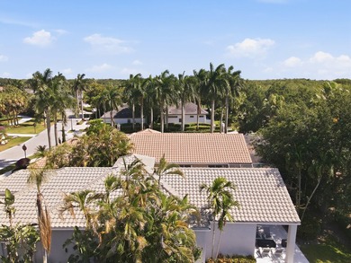 Enter this exceptional sun-filled 3BR/4BA home with thoughtful - photo 43