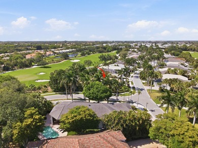 Enter this exceptional sun-filled 3BR/4BA home with thoughtful - photo 47