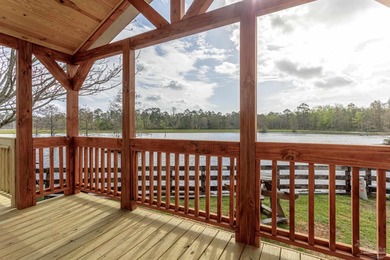 (private lake, pond, creek) Home For Sale in Pensacola Florida