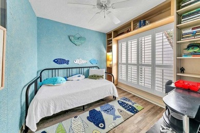 Great 2 bedroom/2bath with bonus room that can be used as a bunk - photo 12