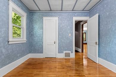 Charming and full of character, this 4-bedroom, 2-bath Neenah - photo 12