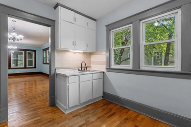 Charming and full of character, this 4-bedroom, 2-bath Neenah - photo 16