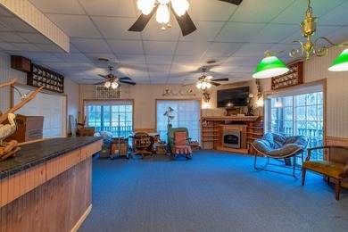 Year round mountain views! Updates are needed. Located on scenic - photo 26