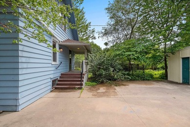 Charming and full of character, this 4-bedroom, 2-bath Neenah - photo 32