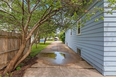 Charming and full of character, this 4-bedroom, 2-bath Neenah - photo 34