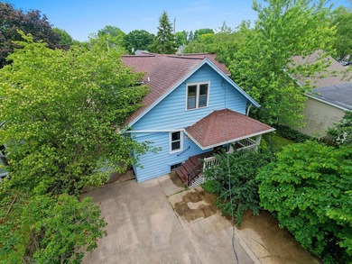 Charming and full of character, this 4-bedroom, 2-bath Neenah - photo 39