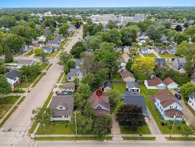 Charming and full of character, this 4-bedroom, 2-bath Neenah - photo 42