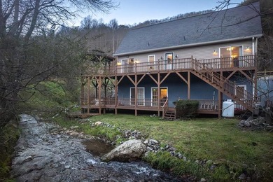 Year round mountain views! Updates are needed. Located on scenic - photo 47