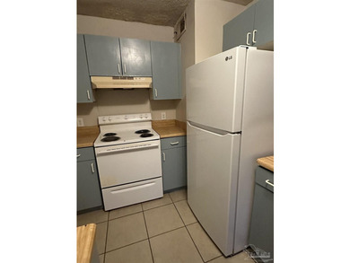 Investor Special! Turnkey Income-Producing Property with - photo 4