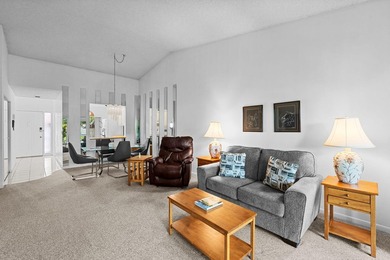 Welcome to this light and bright 2 bedroom, 2 bath townhouse - photo 14
