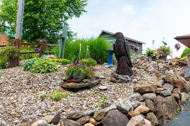 Beautiful Candlewood lakefront home! This 3 bedroom, 2 bath home - photo 23
