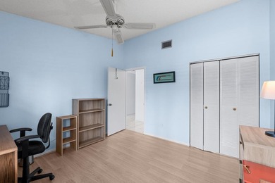 Welcome to this light and bright 2 bedroom, 2 bath townhouse - photo 23