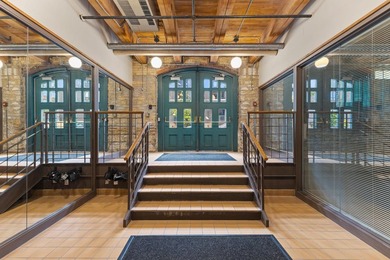 Experience the perfect blend of historic character and modern - photo 24