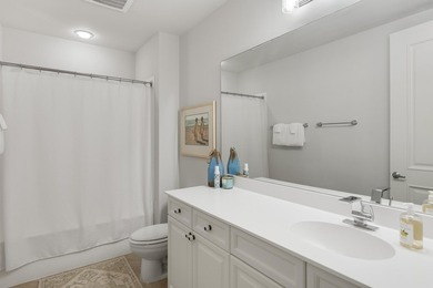 Welcome to Harbor Landing where luxury, boating, and beach life - photo 28