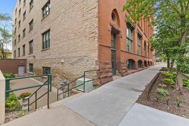 Experience the perfect blend of historic character and modern - photo 28
