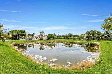 Welcome to this light and bright 2 bedroom, 2 bath townhouse - photo 31