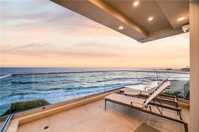 Perched immediately above the sand, just south of the Montage - photo 1