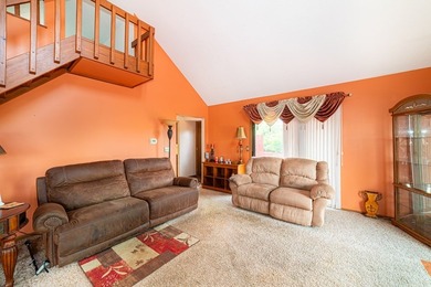 Beautiful Candlewood lakefront home! This 3 bedroom, 2 bath home - photo 42