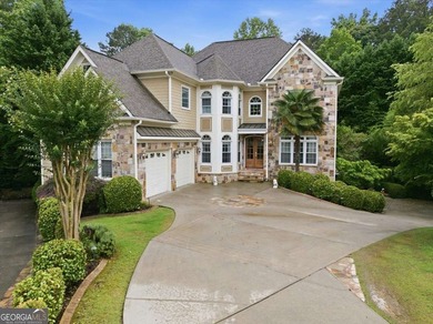 Looking for a luxury 5-plus bedroom home in Alpharetta / Johns - photo 1