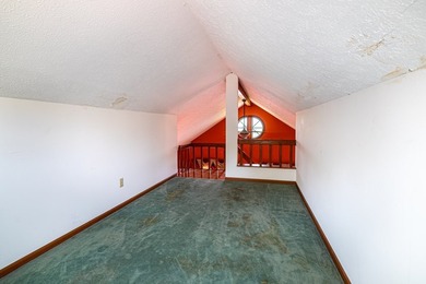 Beautiful Candlewood lakefront home! This 3 bedroom, 2 bath home - photo 52