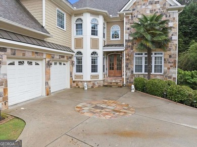Looking for a luxury 5-plus bedroom home in Alpharetta / Johns - photo 4