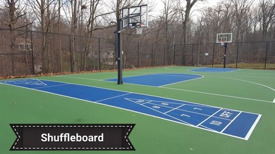Beautiful Candlewood lakefront home! This 3 bedroom, 2 bath home - photo 60