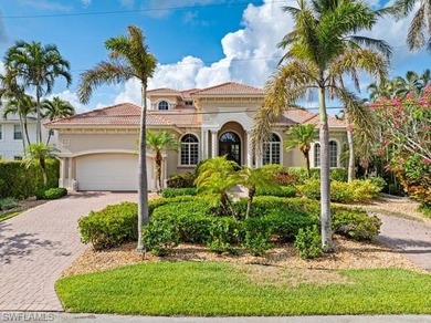 Discover the pinnacle of coastal luxury in this stunning 4 - photo 1