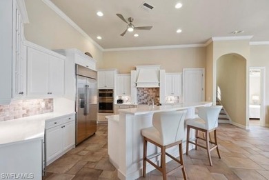 Discover the pinnacle of coastal luxury in this stunning 4 - photo 4