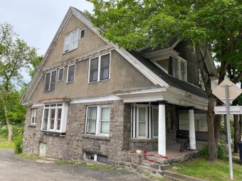 Lower Saranac Lake Home For Sale in Saranac Lake New York
