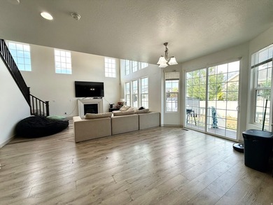 Better than new and move-in ready! Skip the wait and save - photo 5