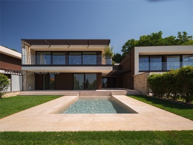 LUXURY VILLA IN PRIME LOCATION WITH PANORAMIC LAKE VIEW In the - photo 11