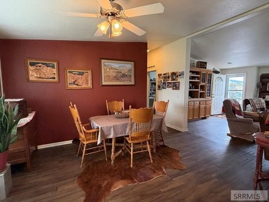 Incredible home on approximately 1.19 acres with beautifully - photo 11