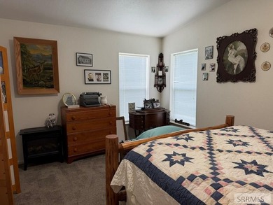 Incredible home on approximately 1.19 acres with beautifully - photo 23
