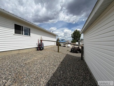 Incredible home on approximately 1.19 acres with beautifully - photo 37