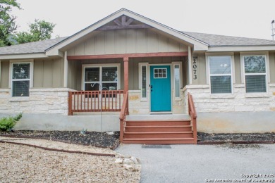 Lake Home For Sale in Canyon Lake, Texas