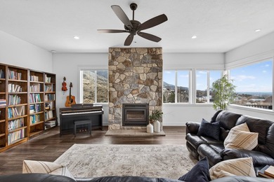PRICED AT APPRAISAL VALUE! Appraisal is available upon showing - photo 18