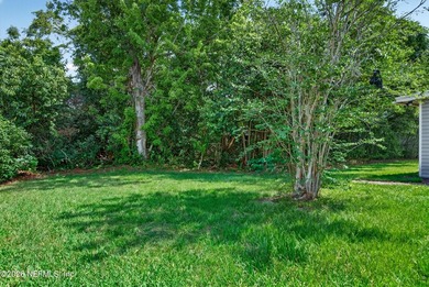 Located in the heart of Jacksonville, this beautifully updated - photo 21