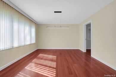 Beautiful and spacious home featuring 4 bedrooms and 2.5 - photo 7