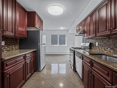 Beautiful and spacious home featuring 4 bedrooms and 2.5 - photo 10
