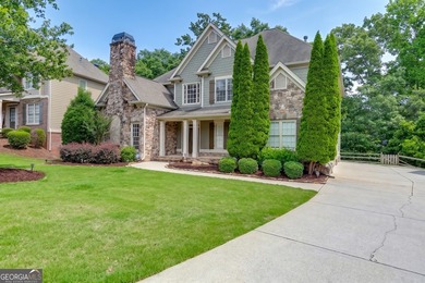 Welcome home to this exceptional 6-bedroom, 5.5 bath home that - photo 3