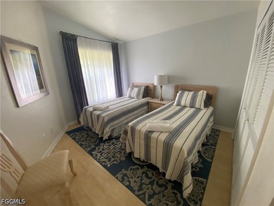 Beautiful duplex with its own pool. Great location in the - photo 13