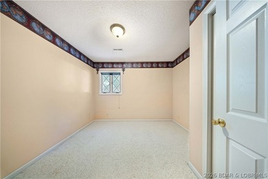Rarely does a lake property come along that offers this - photo 26