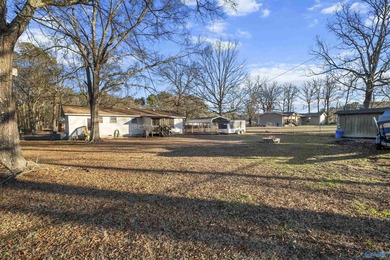 Welcome home to easy, one-level living in a location you'll love - photo 28