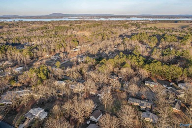 Welcome home to easy, one-level living in a location you'll love - photo 44