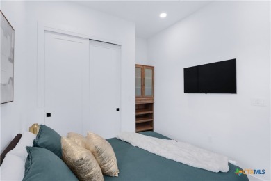 **Furnished Poolside First-Floor Unit at The Mercer in New