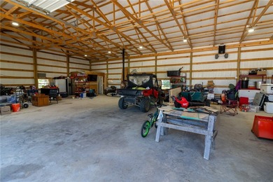 Beautiful 2,800 sq. ft. home plus a 2,400 sq. ft. shop on 6.10 - photo 29